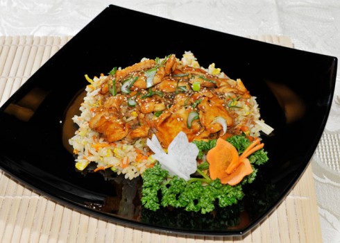 RISO POLLO - Riso alla piastra con pollo in salsa tariyaki