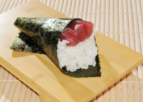 Maguro temaki - Negitoro temaki - Cono di alga con riso e tonno